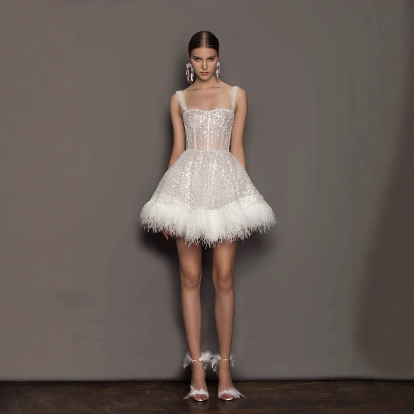 Autumn style dress party imitation feather chest wrap suspender skirt