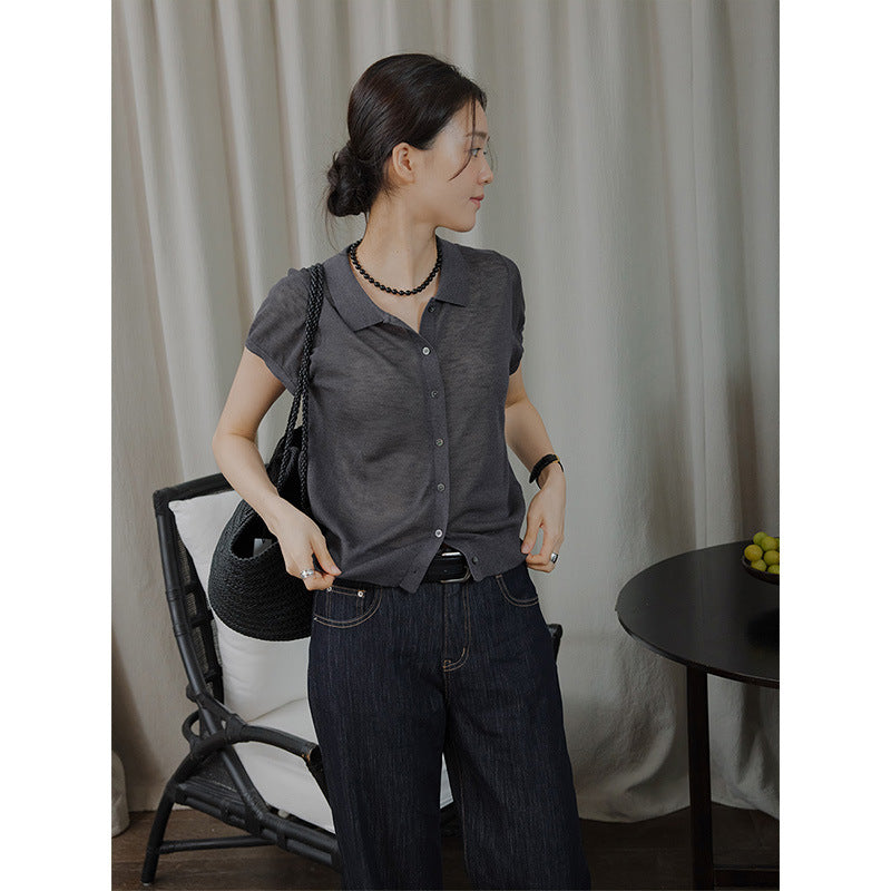 Delicate embroidered lapel single-breasted knitted sweater on the back