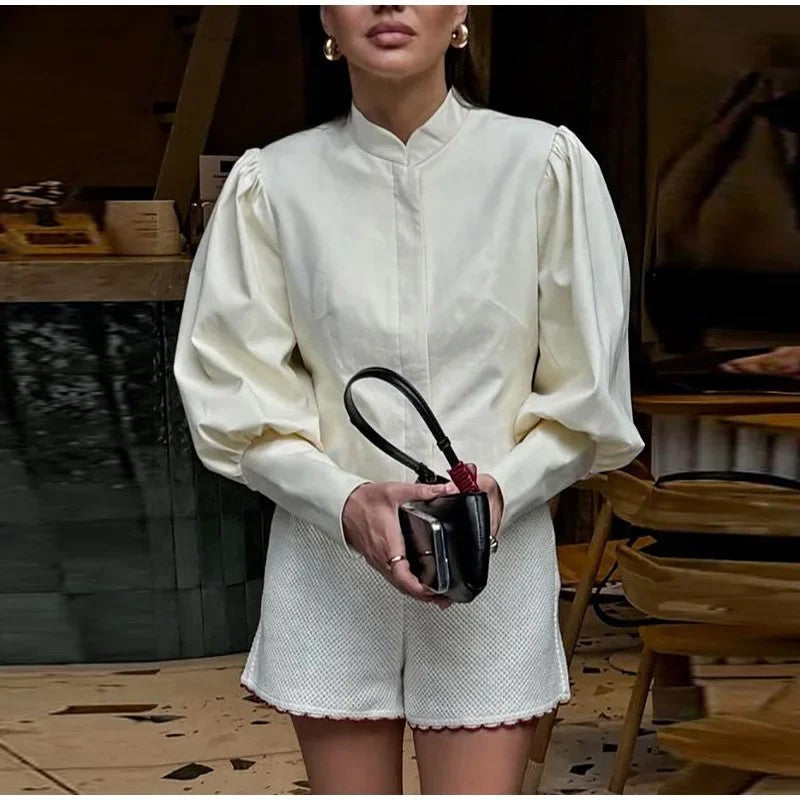 Stand-up collar bubble sleeve top