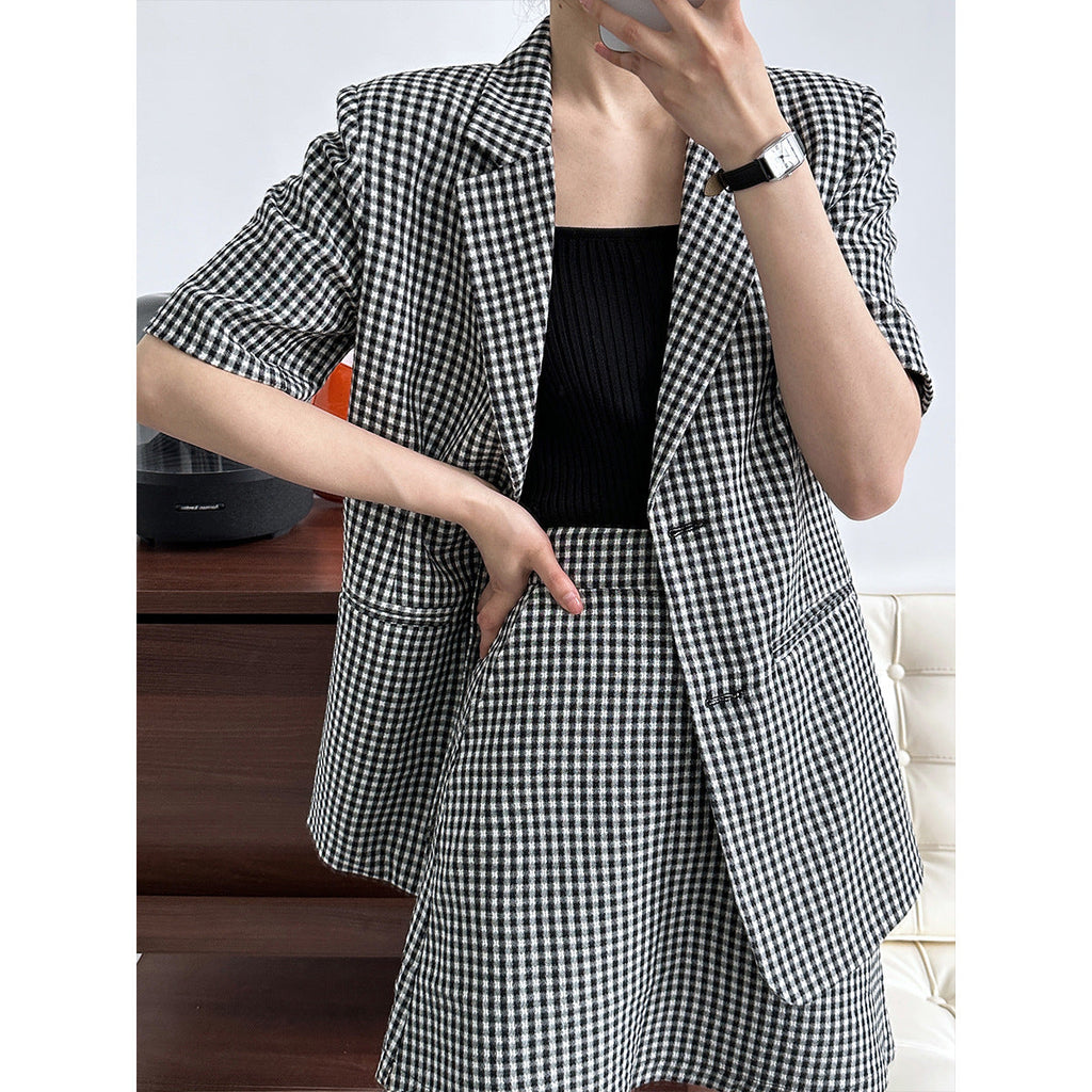Plaid short-sleeve lightweight blazer + a-line skirt two-piece fashion commute set