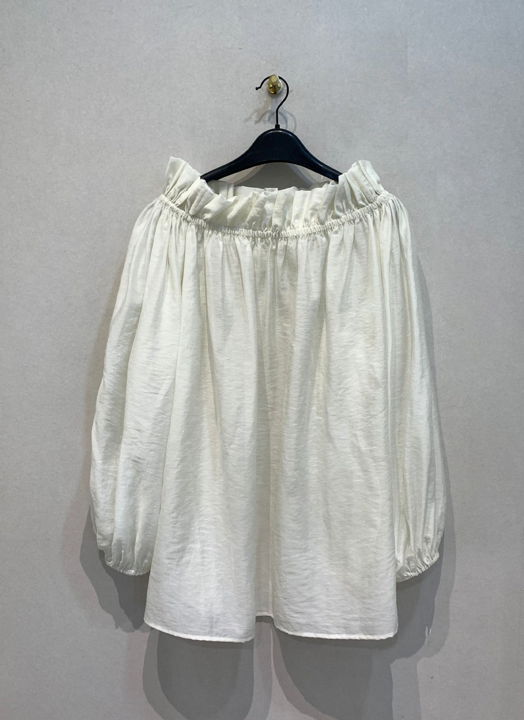 Spring and summer retro age-reducing lotus leaves, one-word shoulder collar, two tops, loose and thin casual semi-transparent shirts