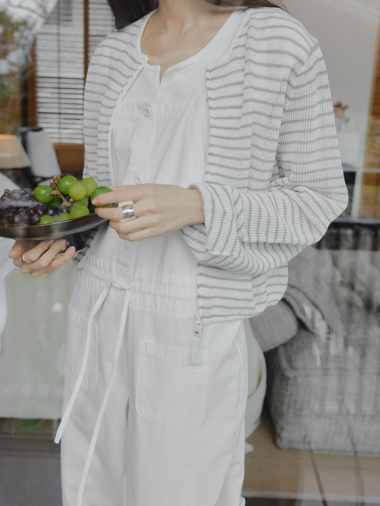 Double-ended zipper gentle white hollow knitted sunscreen shirt long sleeves