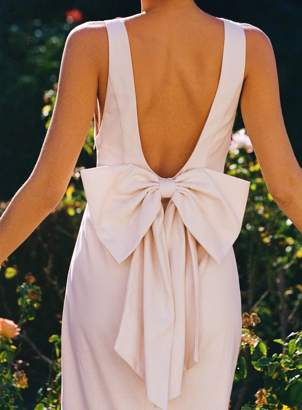 Women's new fashion strap long dress sexy halter bow halter slim dress