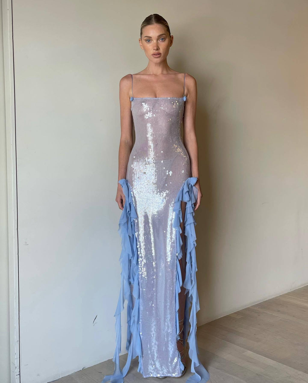 Sexy dress sequined fungus edge dress three-dimensional flower suspender skirt