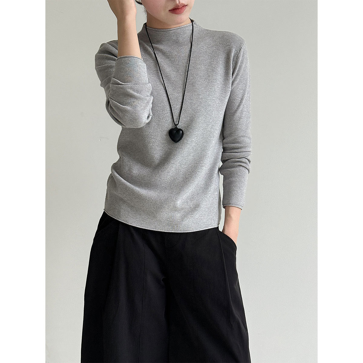Versatile soft & skin-friendly knit top: women's fall/winter turtleneck tee