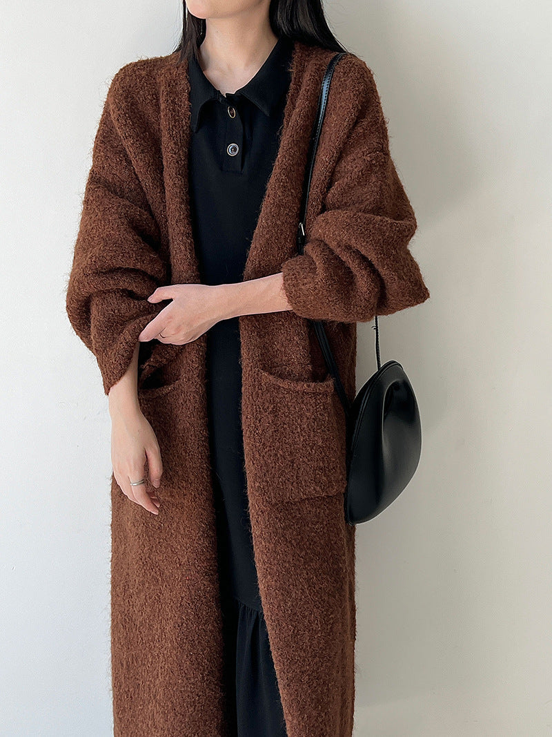 Soft and cozy wool knit long cardigan for women, new autumn korean style, thick and relaxed sweater jacket