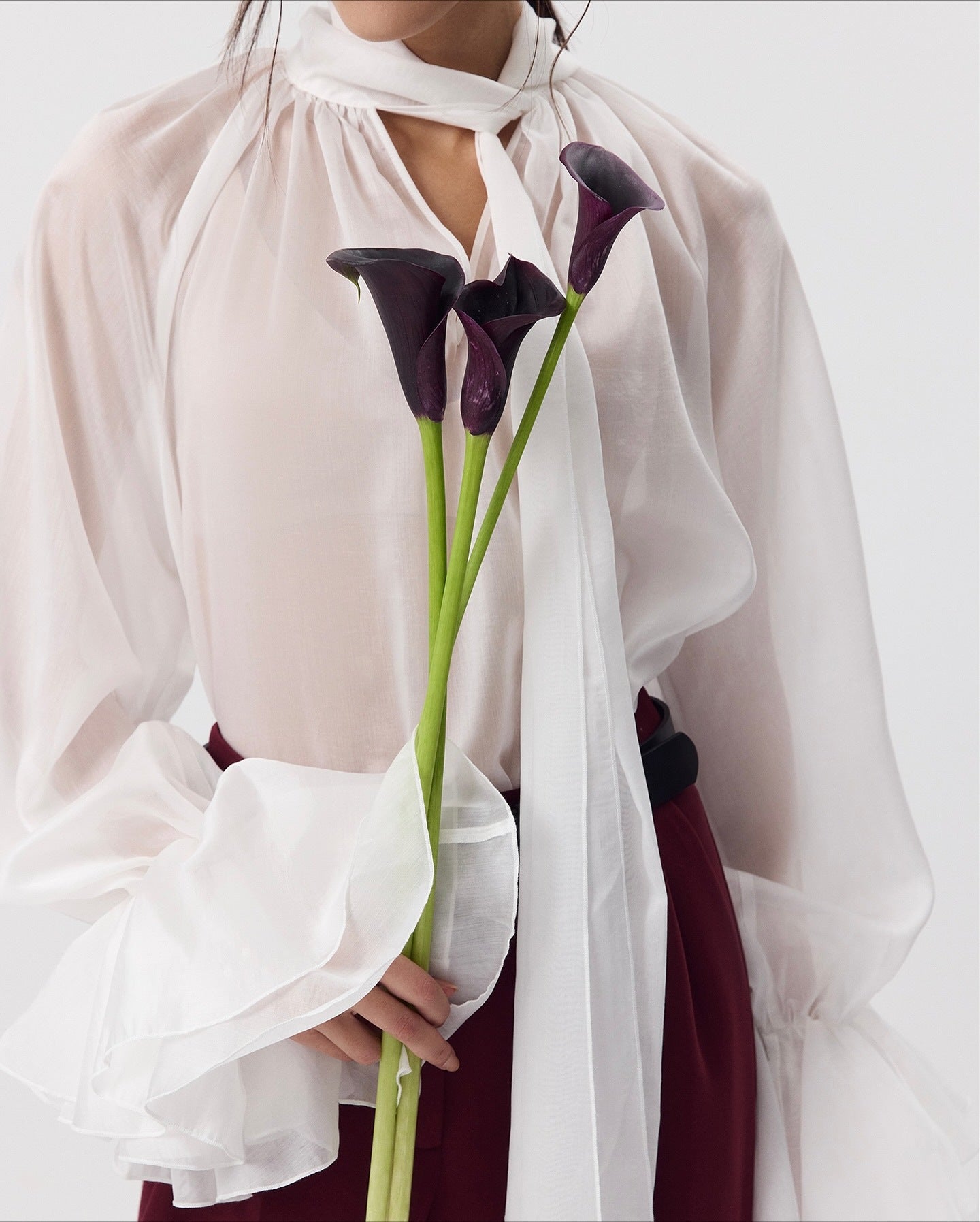 Autumn and winter ruffle shirt French temperament V-neck streamer ice silk horn sleeve top
