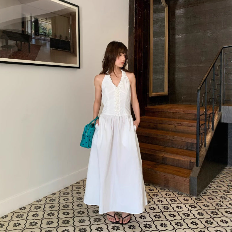 Small fresh age-reducing fungus edge neck halter dress