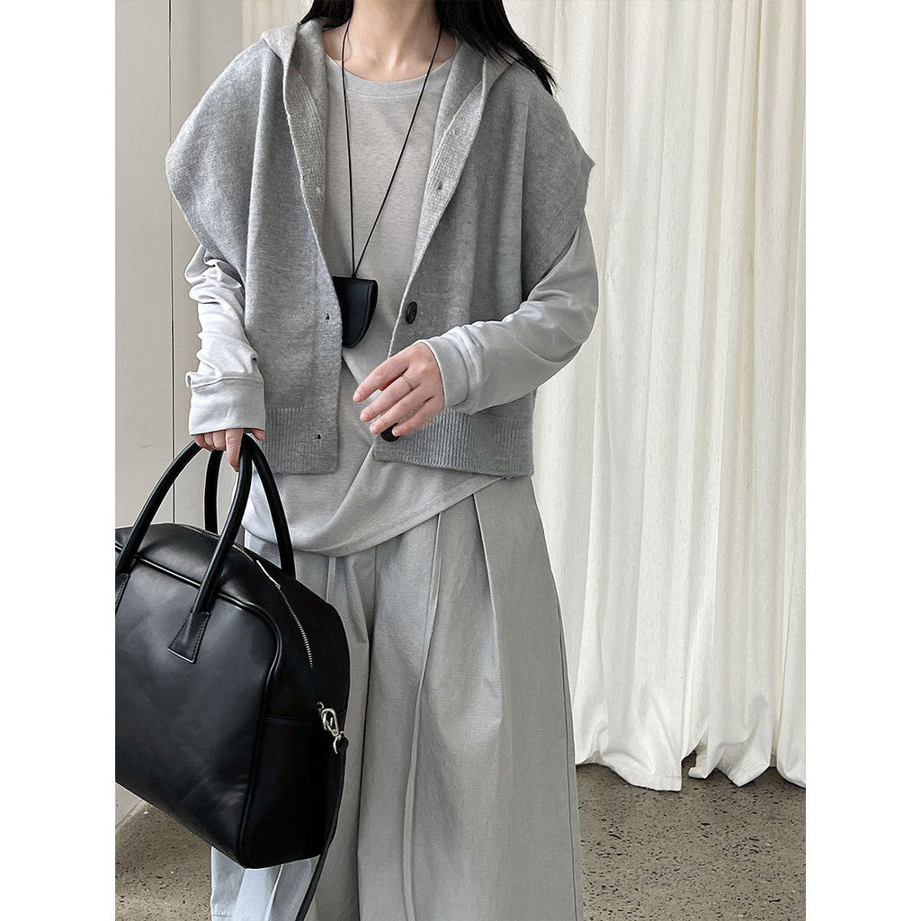 Korean loose large version hooded sleeveless knitted cardigan women's autumn new stacked short vest ss845