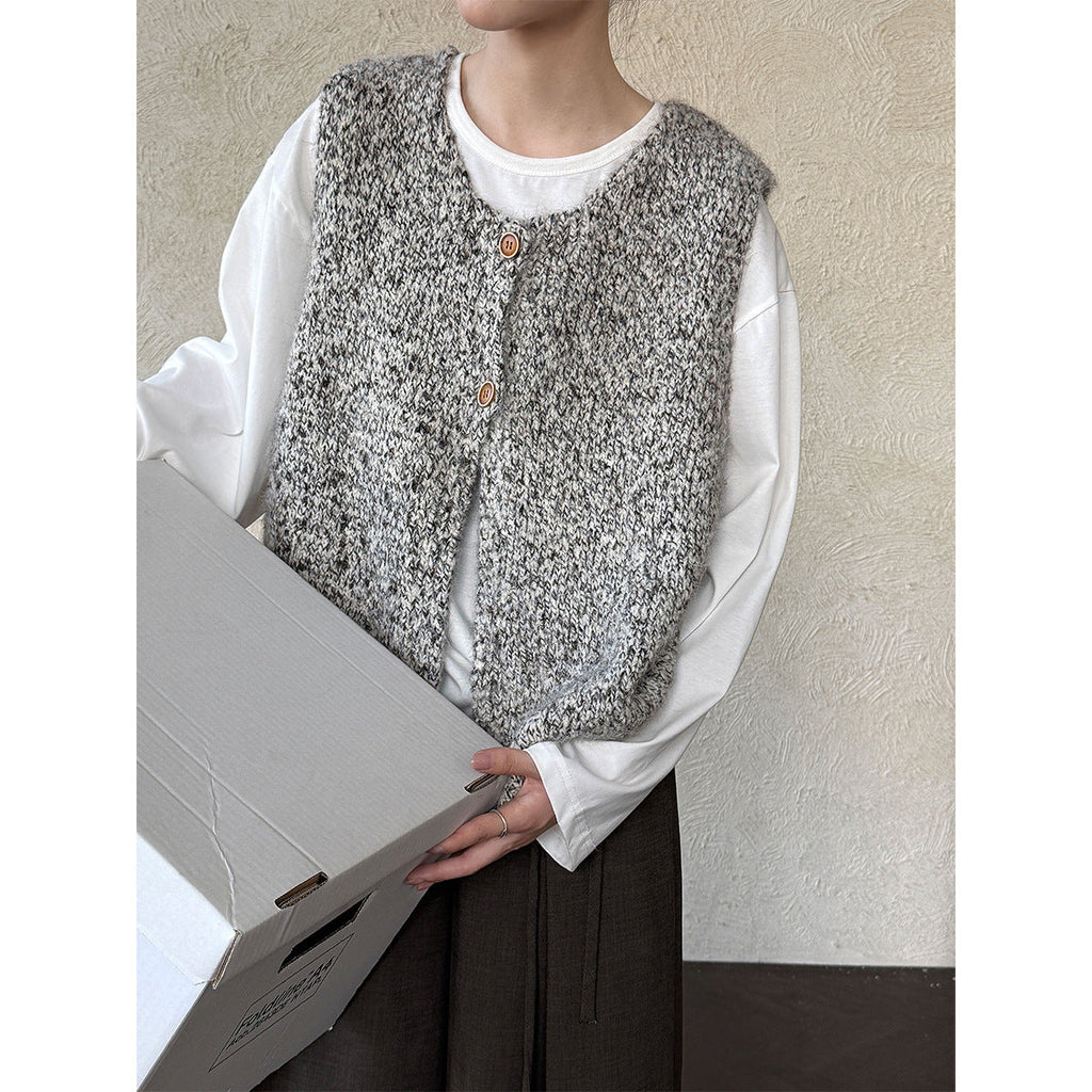 Soft wool knitted variegated vest women's autumn new Korean simple stacked sleeveless coat