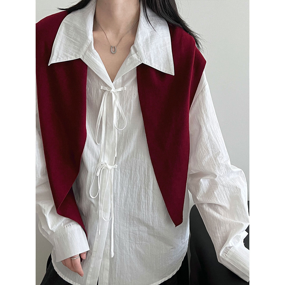 Korean small fresh temperament design sense lace-up shirt women's early autumn new niche loose top