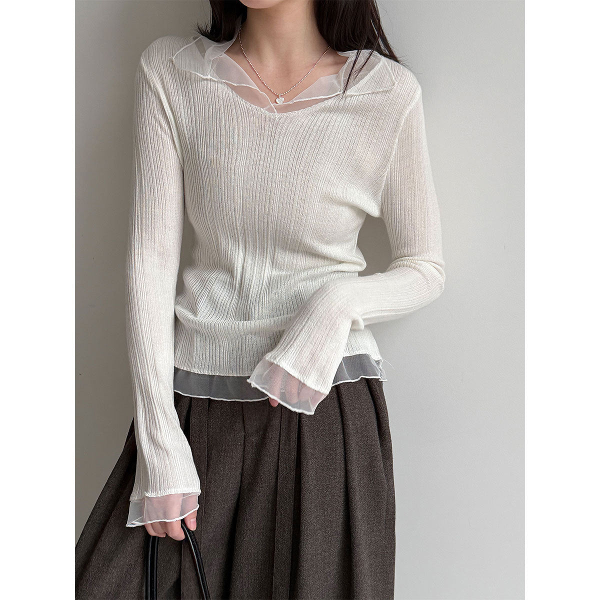Korean mesh splicing V-neck knitted bottoming shirt women's early spring wool thin pit strip T-shirt