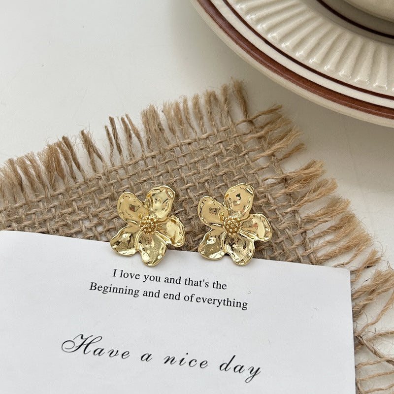 Fashion sunflower earrings studs versatile high-end pearl flowers do not fade gold-plated stud earrings