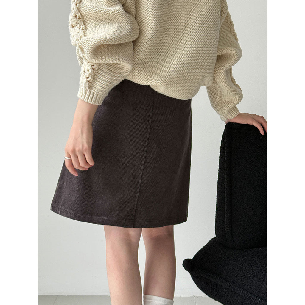 Early spring new Korean simple corduroy skirt women's versatile high-waisted slimming hip-hugging skirt