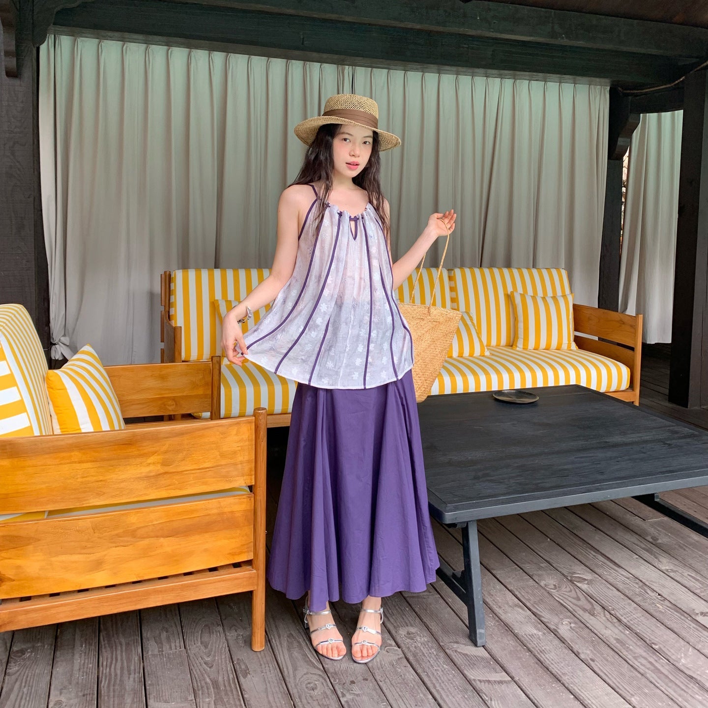 sweet age reduction light purple splicing suspender top