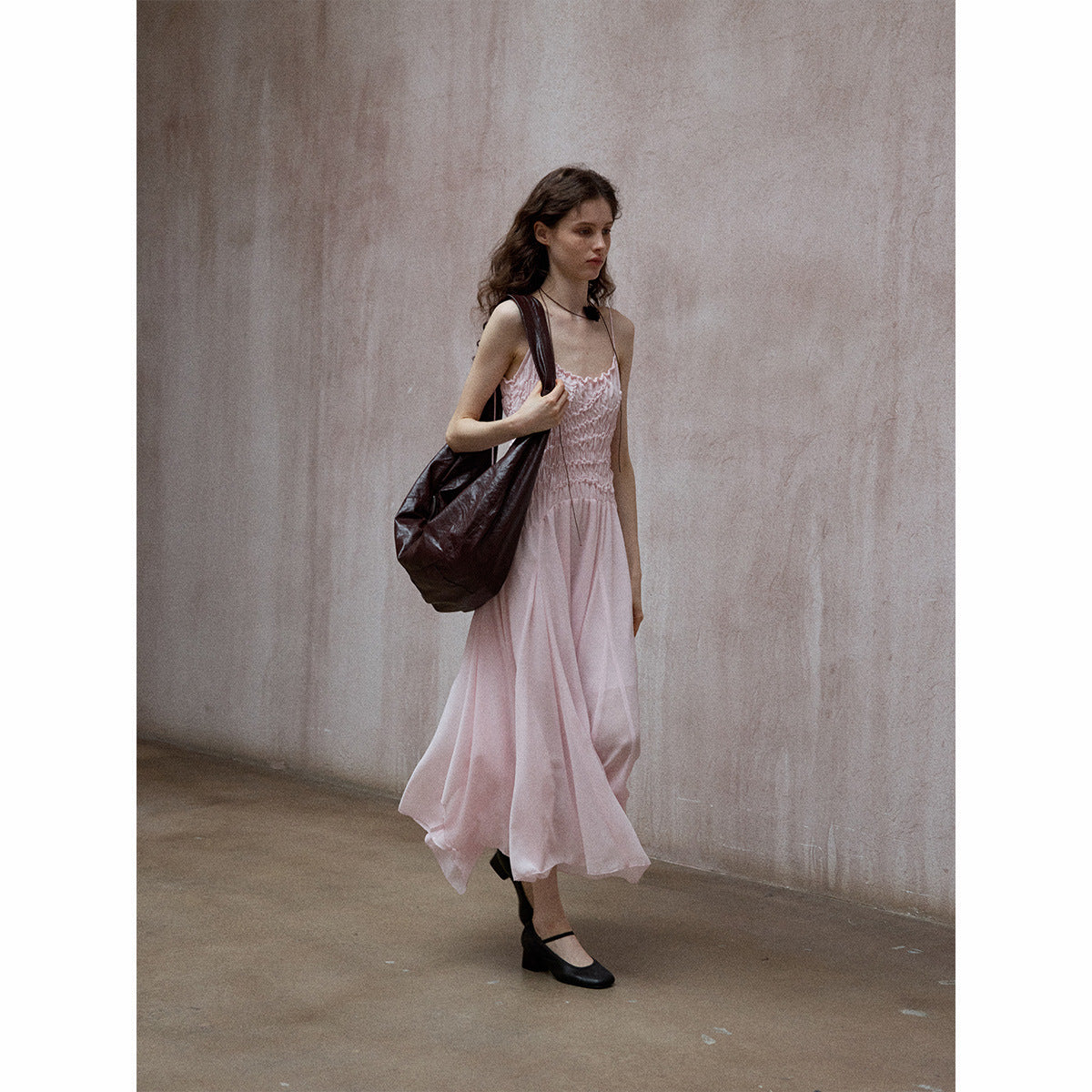 Folded chiffon asymmetric midi skirt atmosphere literary slim elastic suspender dress