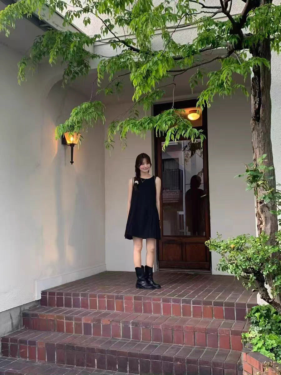 Sleeveless Dress Women Round Neck High Waist Solid Color Sundress