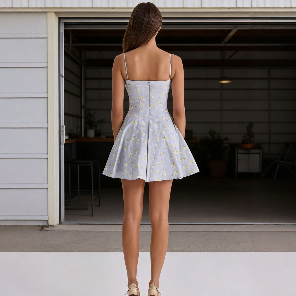Stylish resort-style slip skirt backless sexy slim print dress