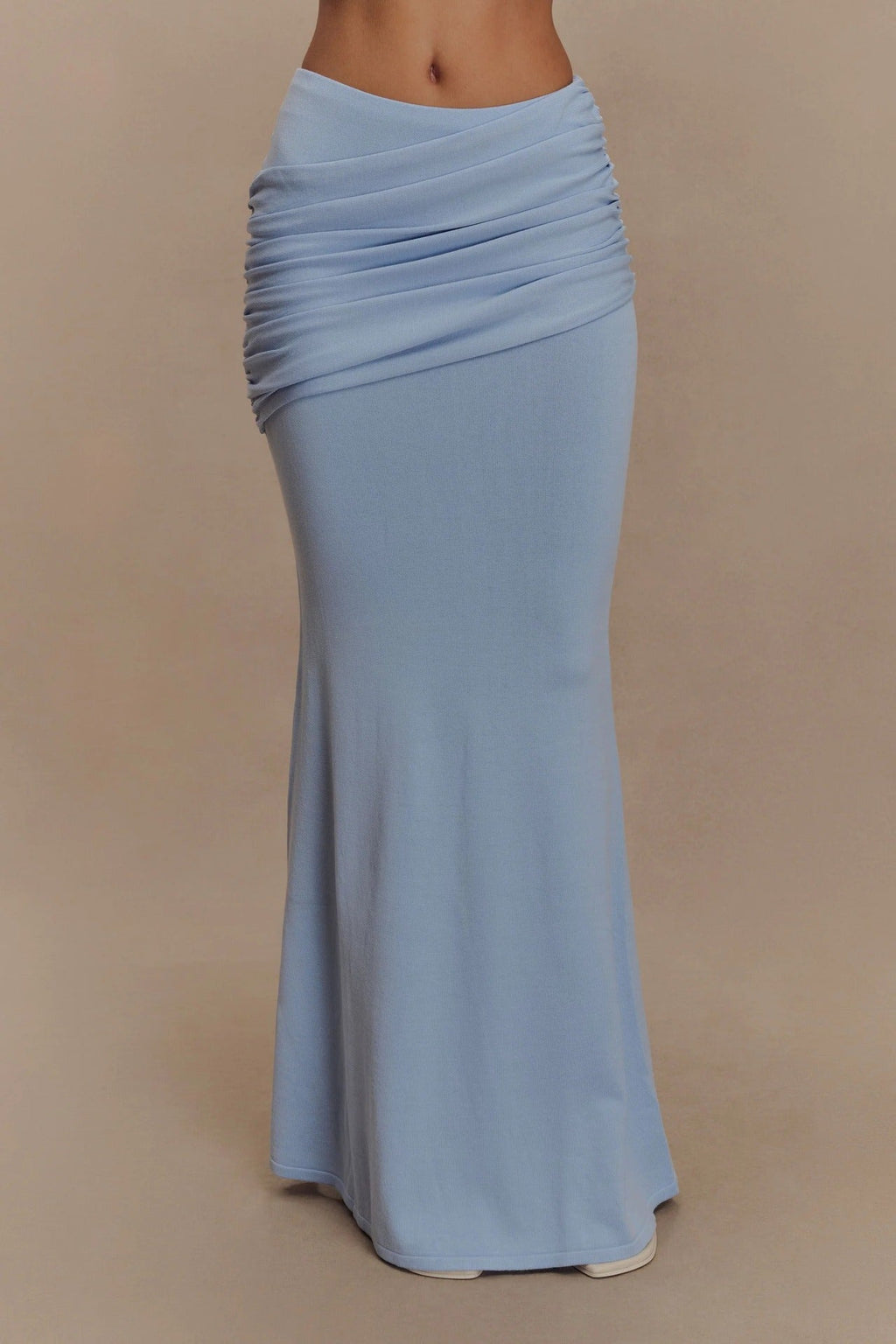 Fashion temperament Elegant pleated knitted hip skirt Slim mopping fishtail skirt