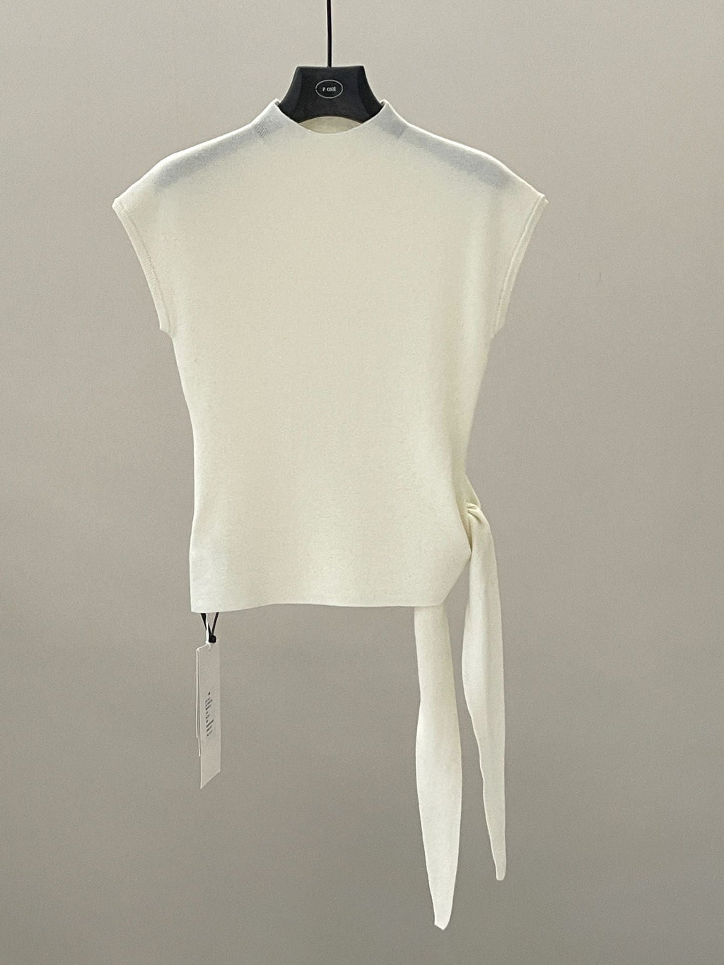 Spring minimalist style tie-up tie stand-up collar solid color knitted short-sleeved T-shirt 59027