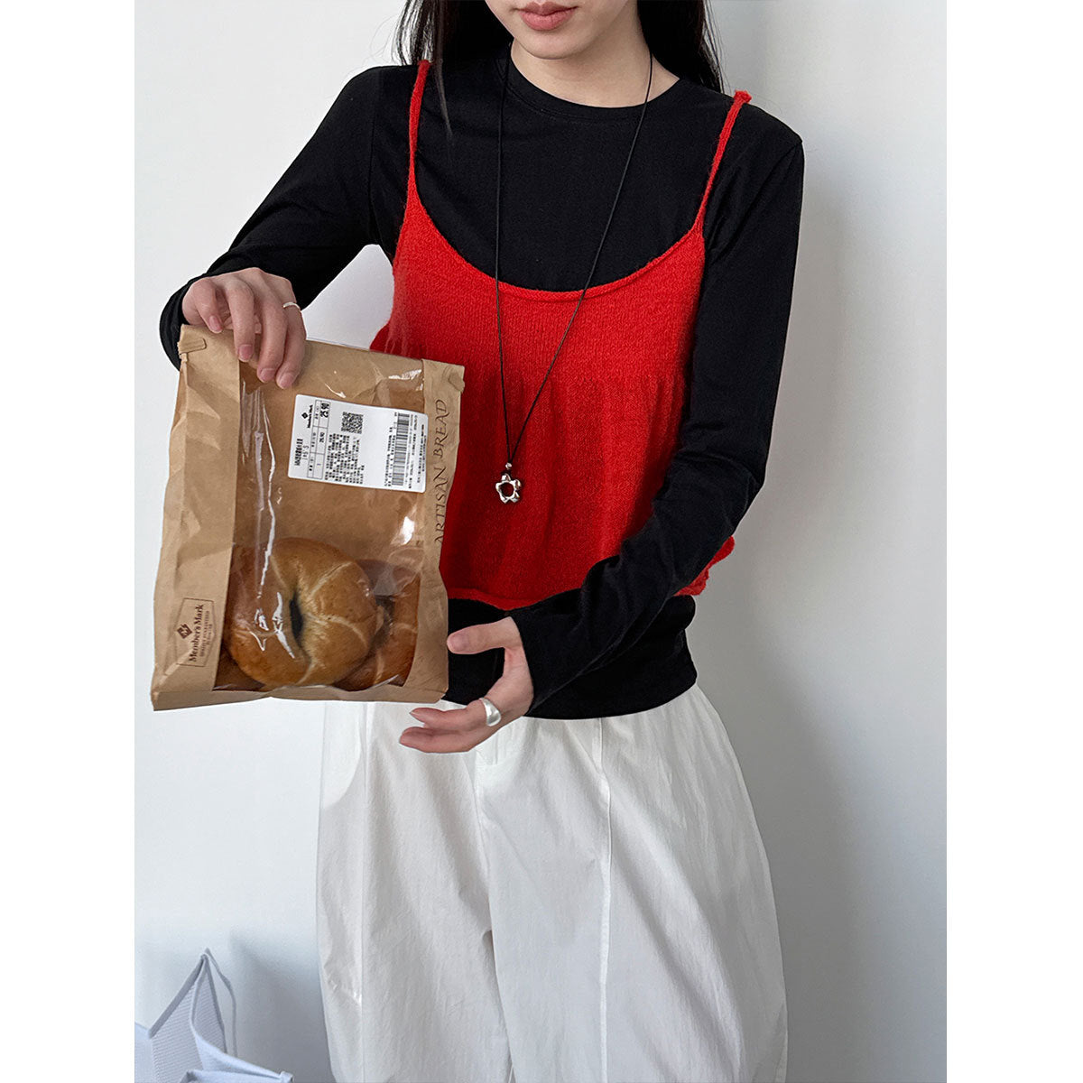 Simple stacked bottoming shirt women's spring new basic long-sleeved T-shirt with a thin top