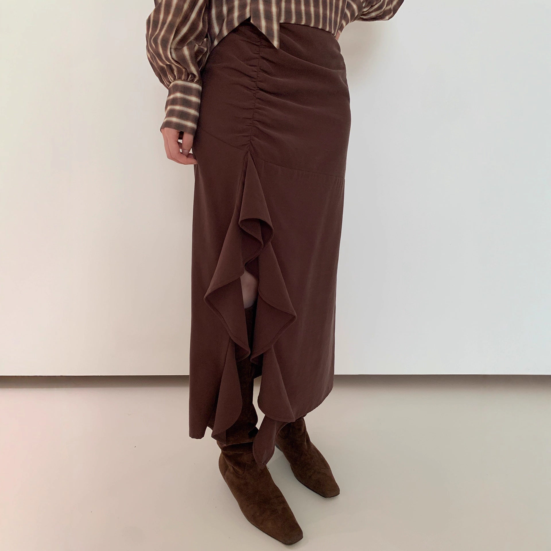 Temperament High waist irregular ruffle edge split skirt