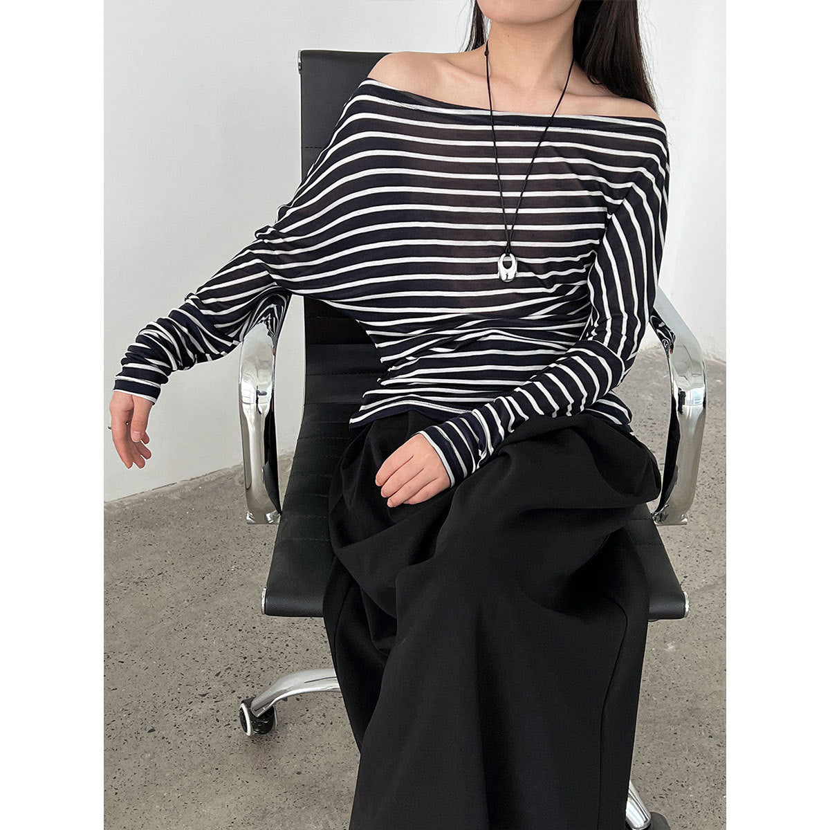 French Minimalist Pinstriped Irregular Slant Shoulder Waist Skinny Top Women's Tencel Long Sleeve T-Shirt