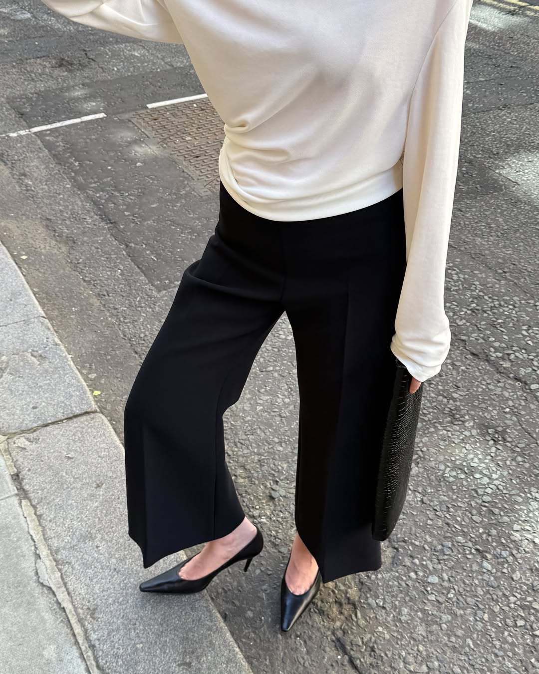 Stylish sexy hottie big backless long sleeve casual top