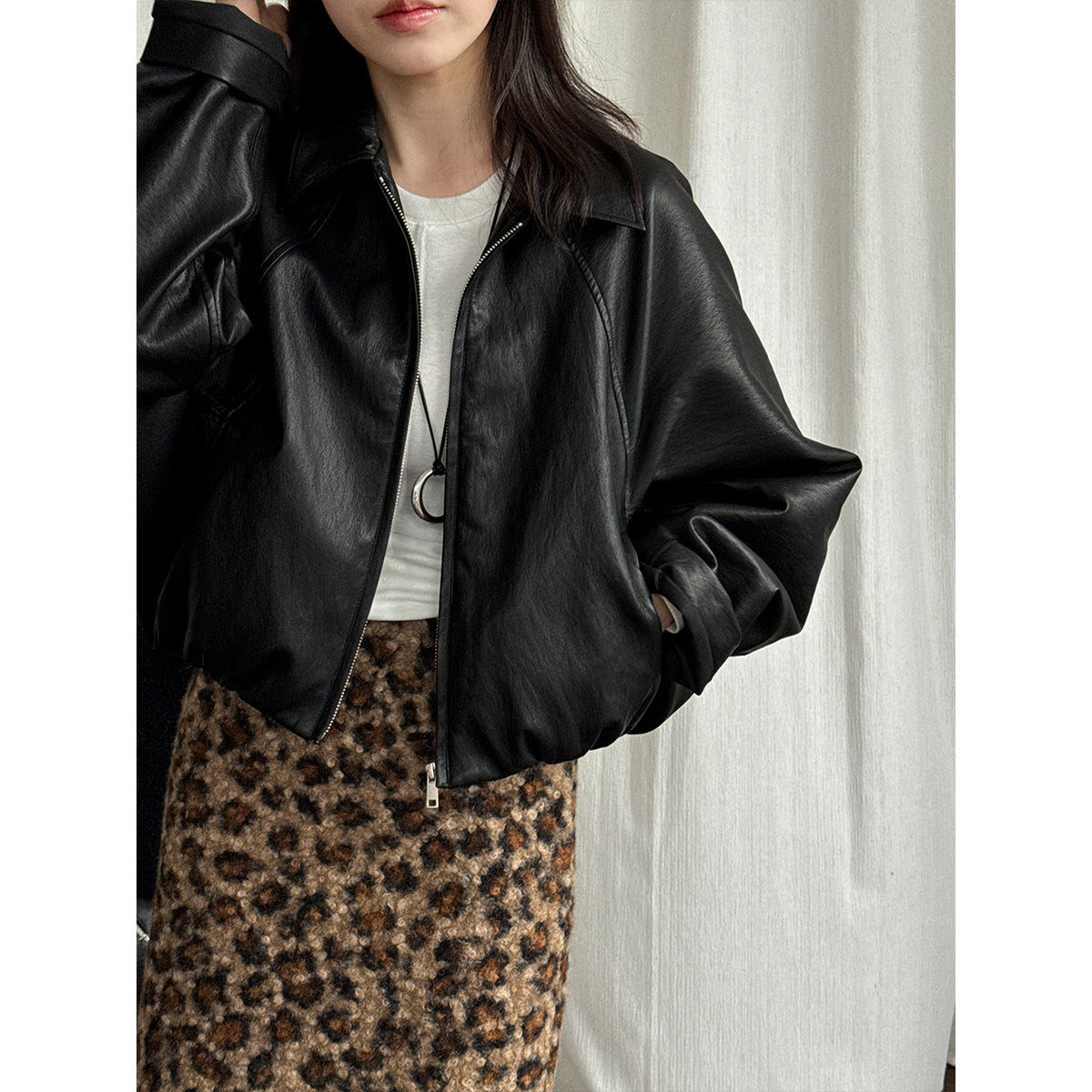 American retro design sense leopard print circle velvet hip skirt women's winter new slim skirt