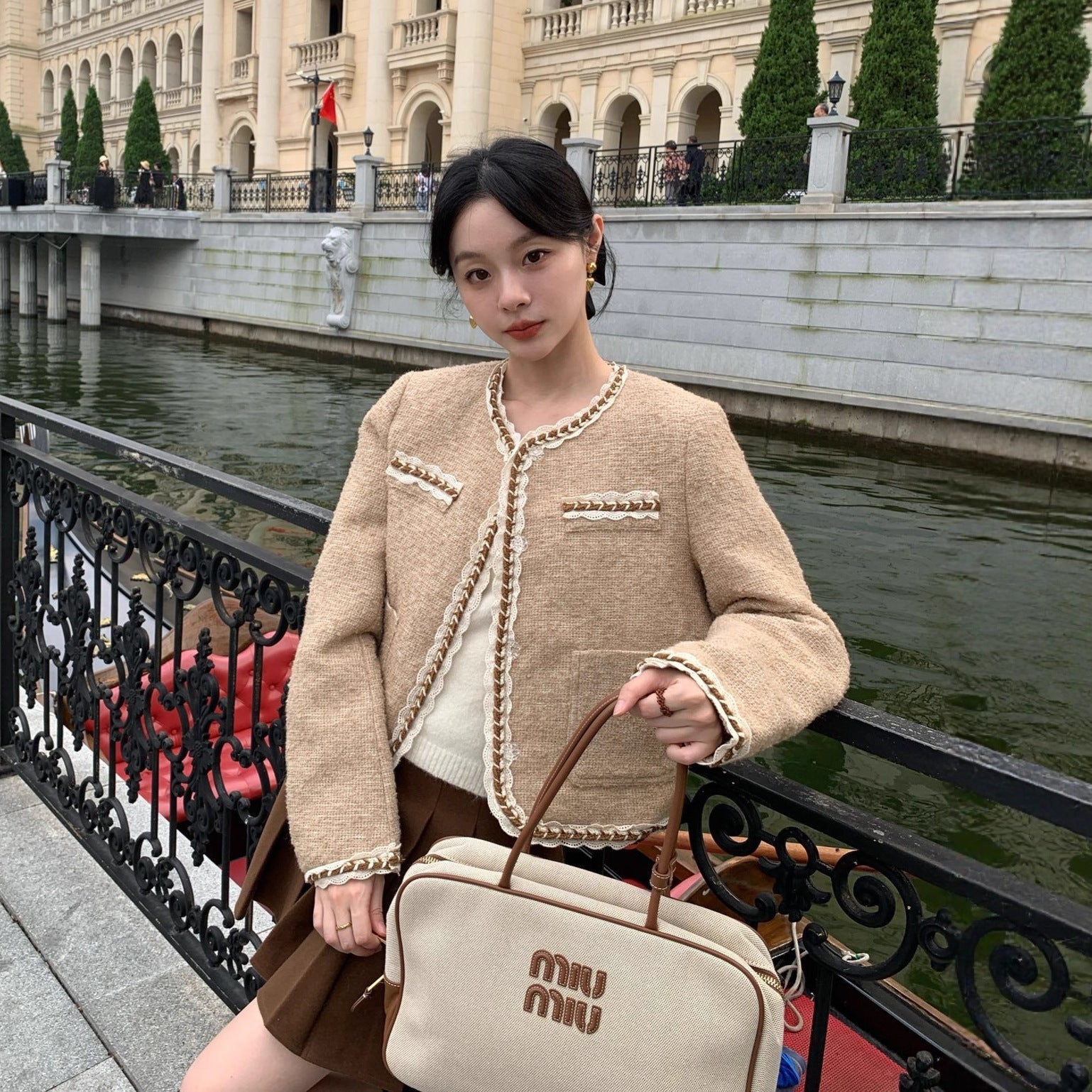 Vintage fungus edge round neck polished small fragrant jacket