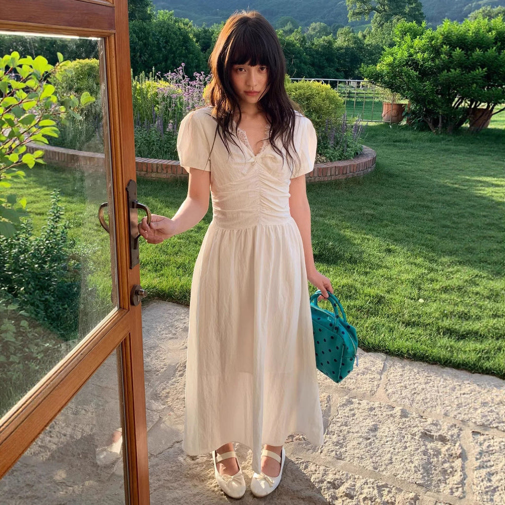 Pure and sweet bubble sleeve waist lace v-neck dress
