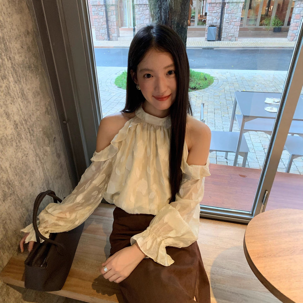 Sweet age-reducing ruffle top neck off-the-shoulder shirt