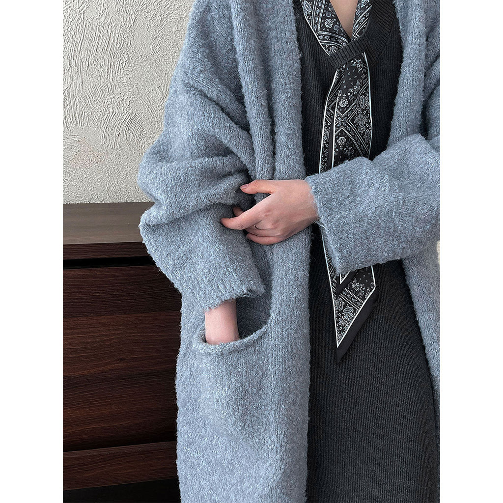Soft and cozy wool knit long cardigan for women, new autumn korean style, thick and relaxed sweater jacket