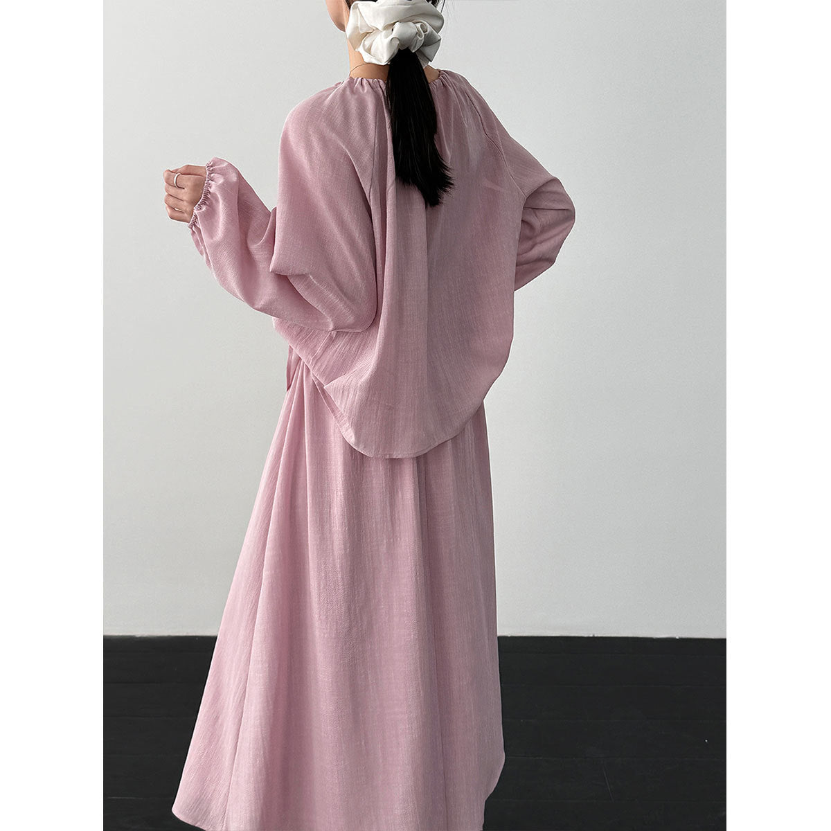 Korean gentle wind drawstring shirt + drape A-shaped skirt women's 26 spring new commuter suit