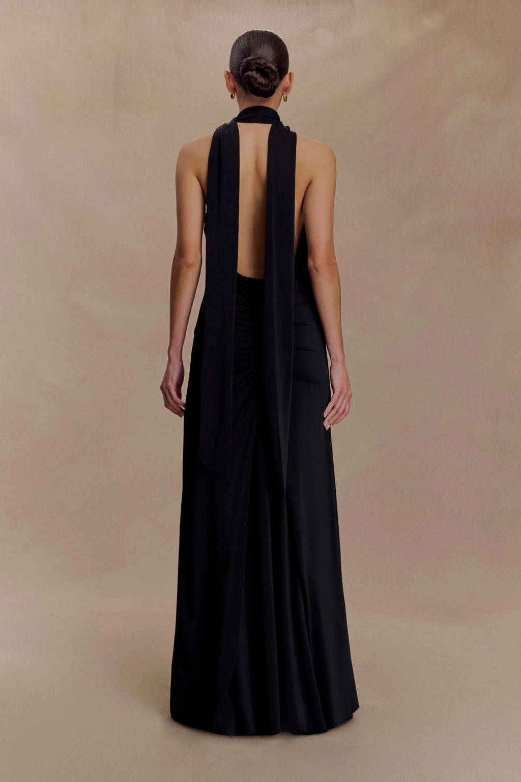 Fashion deep V streamer neck hip skirt waist pleated backless sexy dress