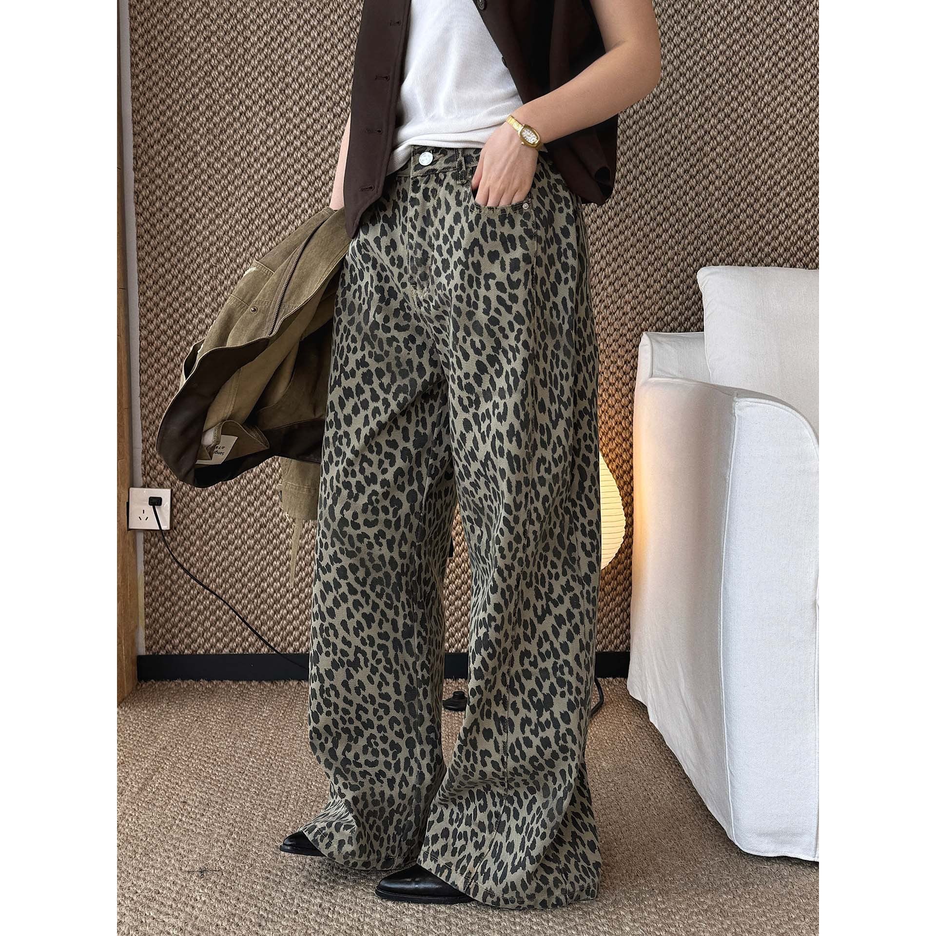 New Korean retro fashionable contrasting color leopard print printed jeans loose silhouette trousers women