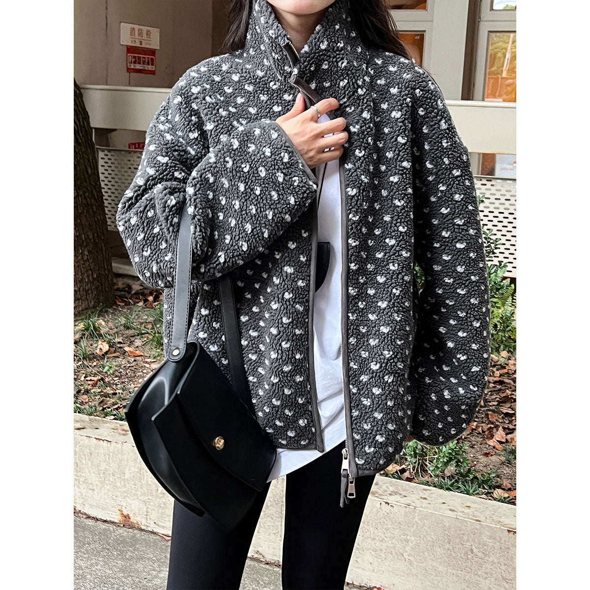 Korean style retro polka dot lambswool stand collar top - warm women's winter new double zipper jacket