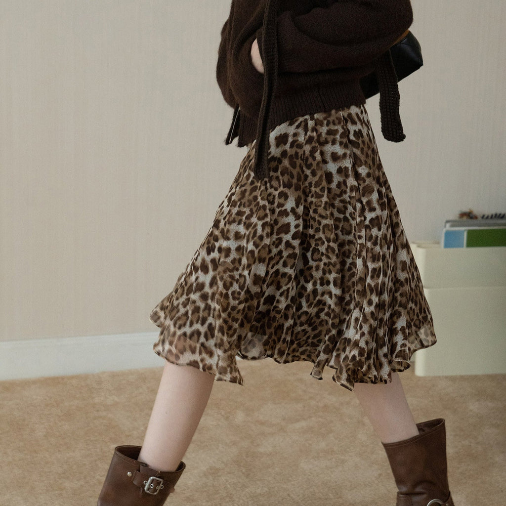 Leopard print drape skirt