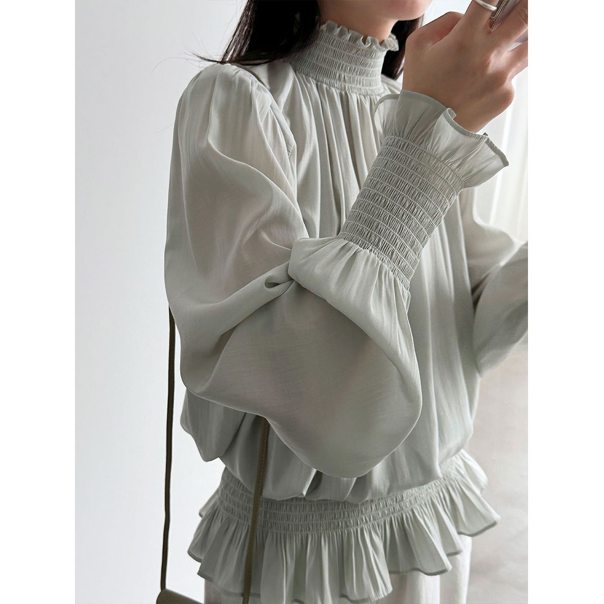 French pleated shirt spring court style petal sleeve bubble sleeve gentle shirt top
