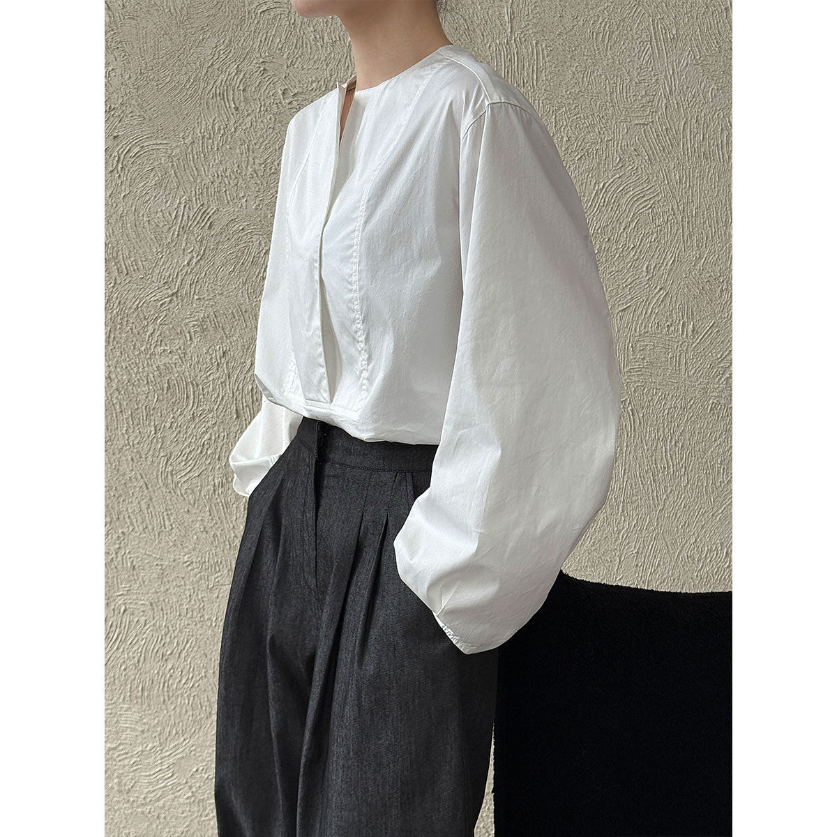 French high-end crew neck shirt women's autumn new loose and versatile lantern sleeve shirt top