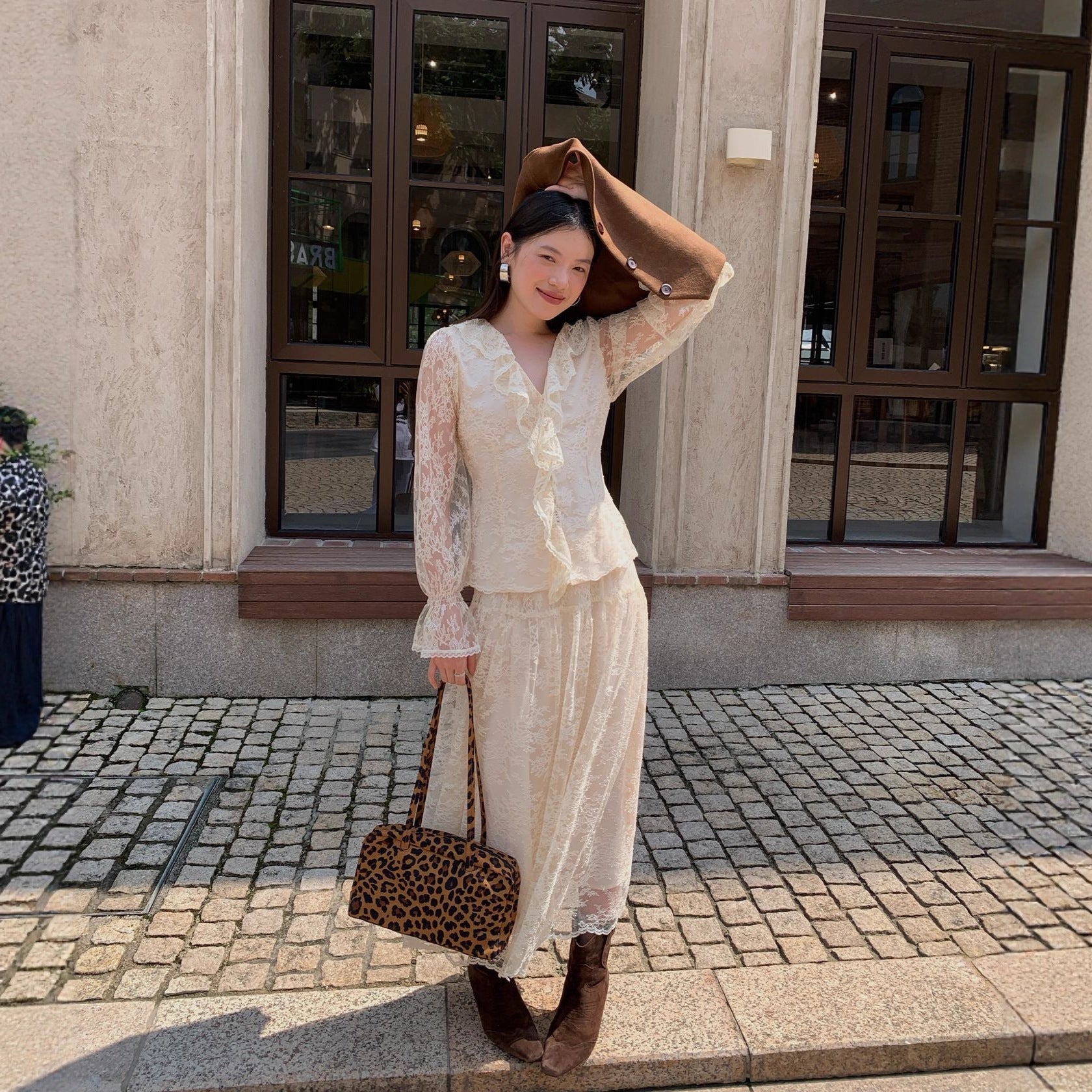 Hollow ruffle edge design embroidered lace shirt