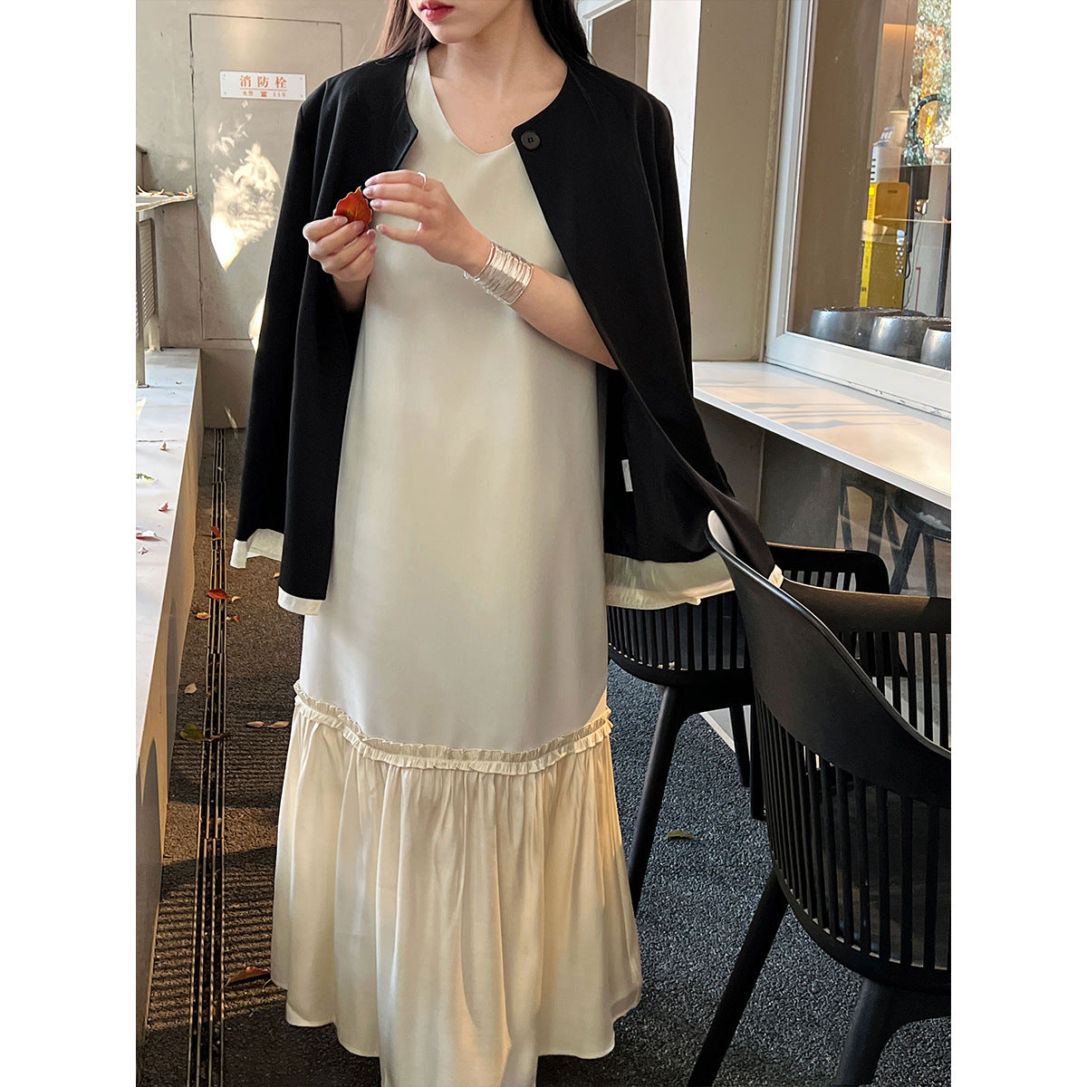 High-end French temperament sleeveless vest dress c spring new splicing hem fishtail skirt 9726
