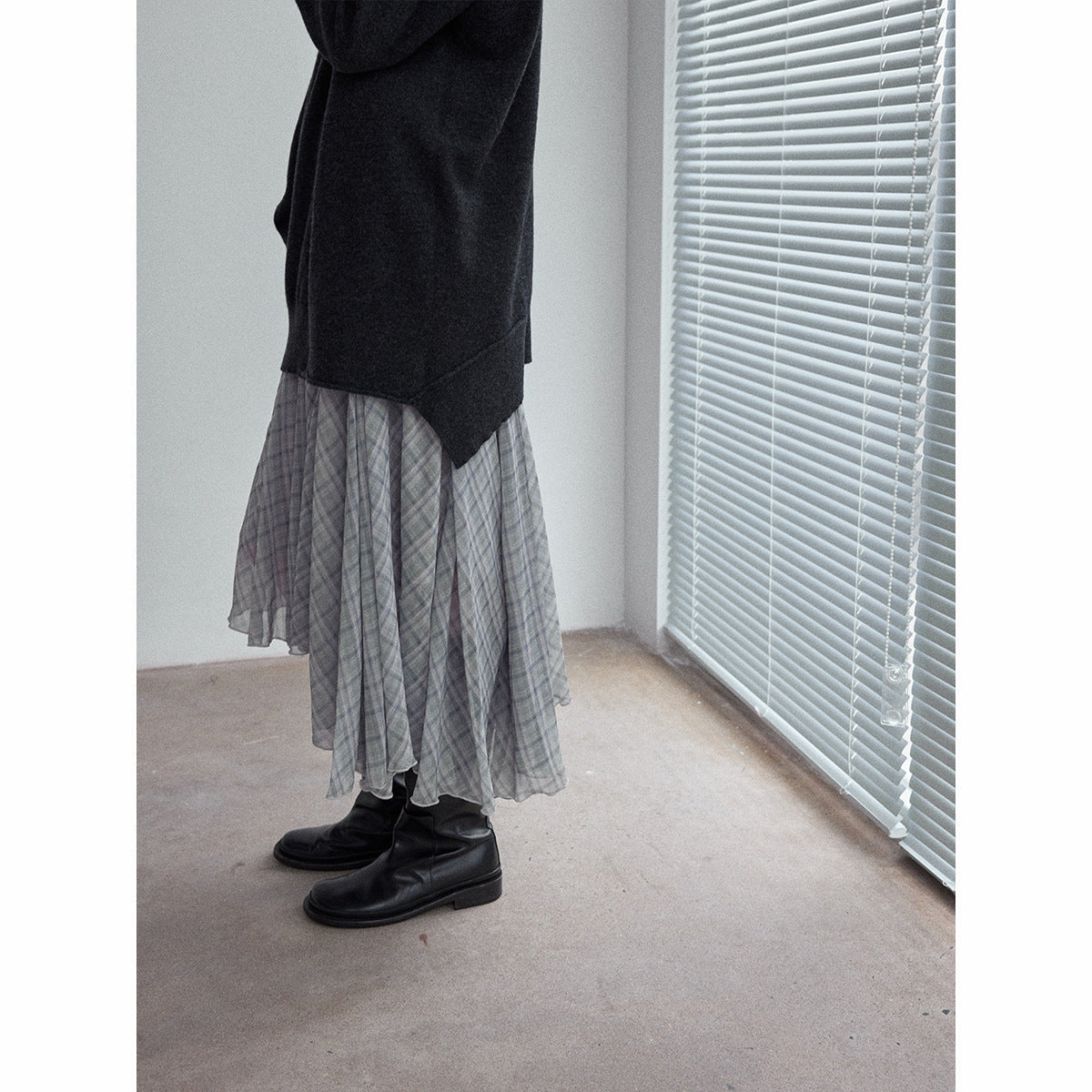 Autumn versatile commute drape skin-friendly contrasting color plaid asymmetrical diagonal swing skirt