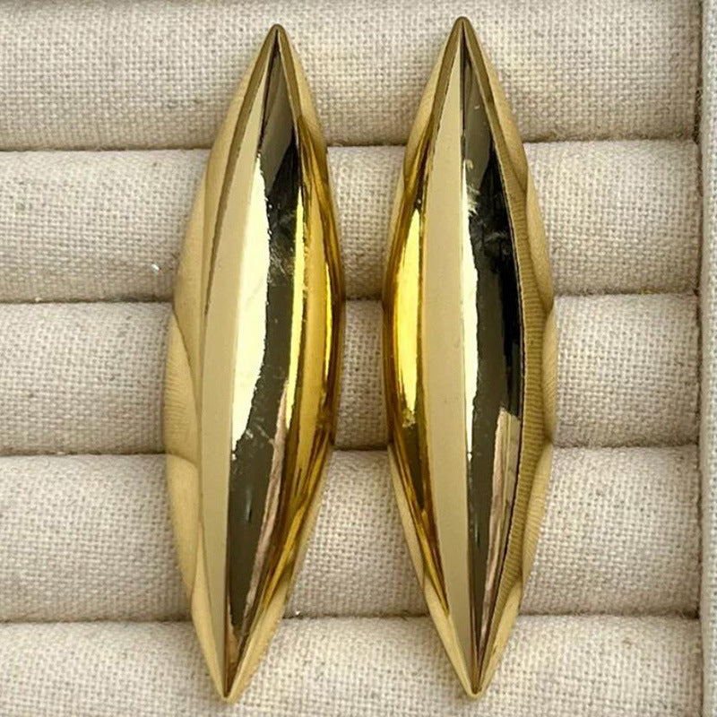 Niche exaggerated metal cone plain long earrings light luxury high sense fashion stud earrings