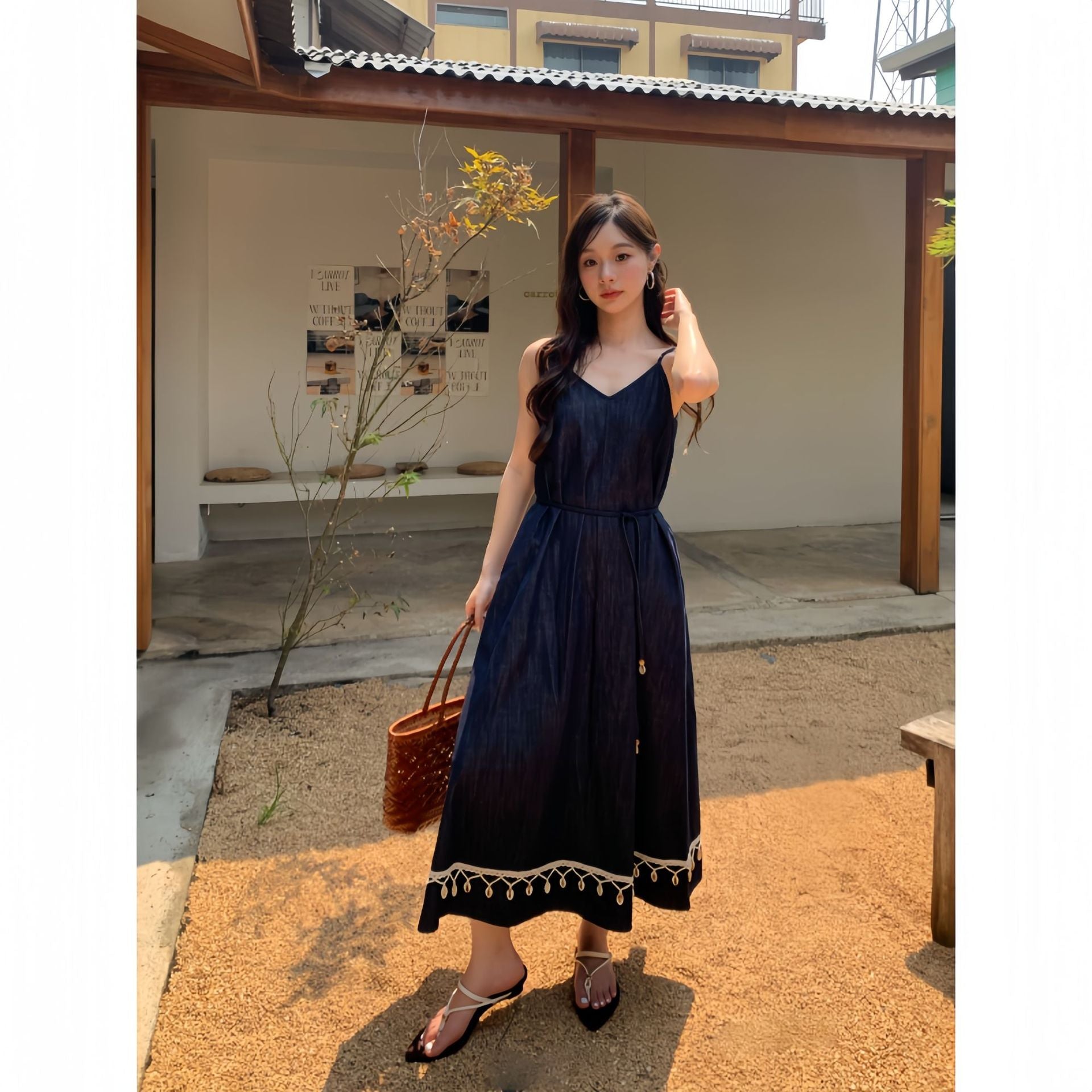 Strap temperament fringed edge suspender dress