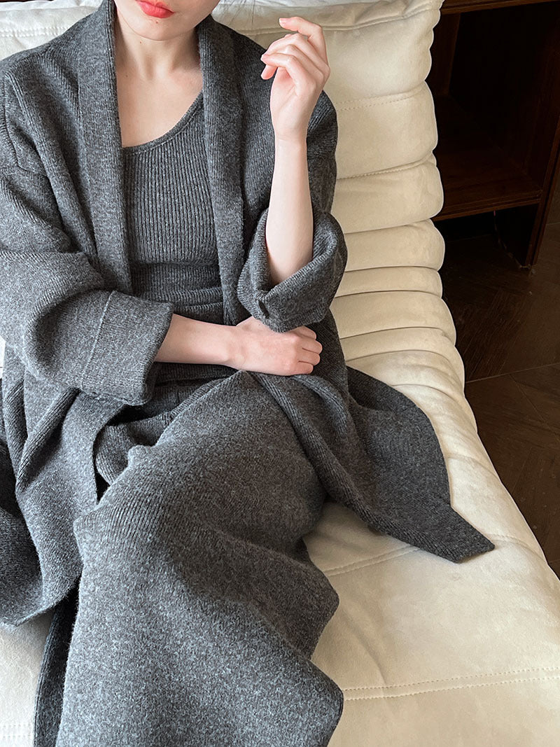 French simple high-end sense 2025 women's autumn and winter new cardigan + vest + wide-leg pants three-piece set ss658
