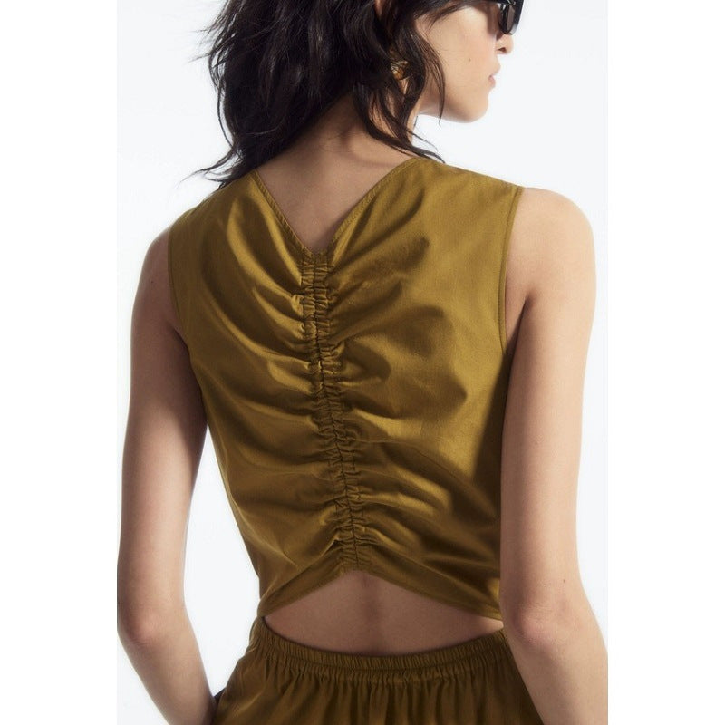 New standard version crew neck sleeveless pleated dress