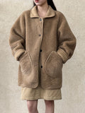 Autumn and winter high-end thickened fur integrated coat women's new lamb wool retro straight coat