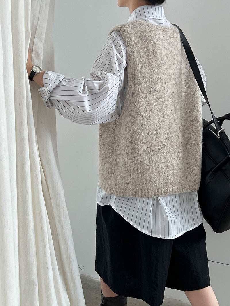 Soft wool knitted variegated vest women's autumn new Korean simple stacked sleeveless coat