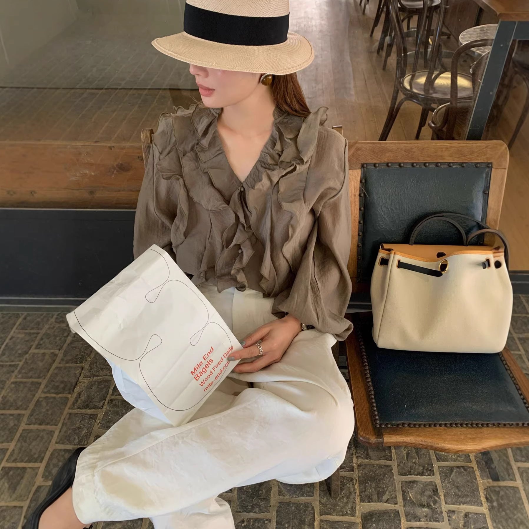 Early spring French gentle ruffle edge temperament elegant drape shirt